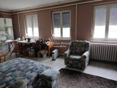 Eladó családi ház Tápiószele