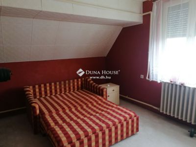 Eladó családi ház Tápiószele