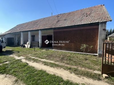 Eladó családi ház Vasad