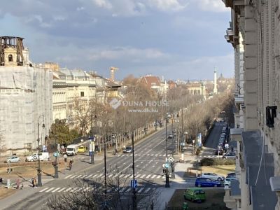 Eladó lakás Budapest