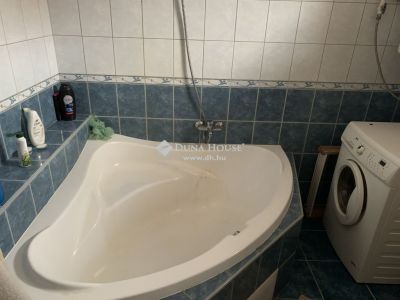 Eladó családi ház Kecskemét