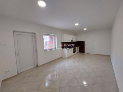 Eladó családi ház Kecskemét