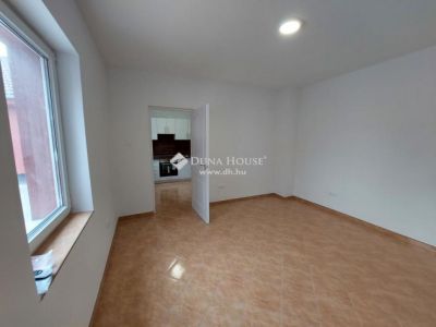 Eladó családi ház Kecskemét