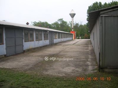Eladó ipari terület Dunavarsány
