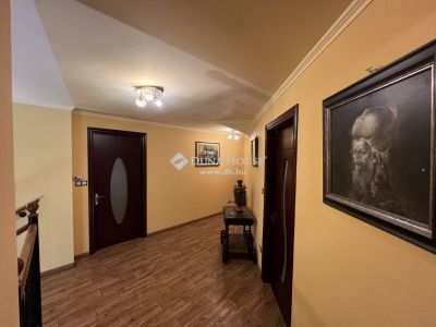 Eladó családi ház Halásztelek