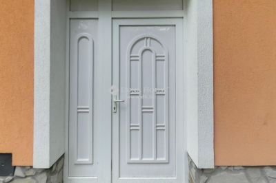 Eladó családi ház Budapest
