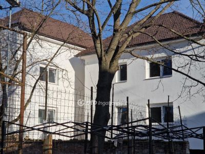 Eladó egyéb iroda Sopron