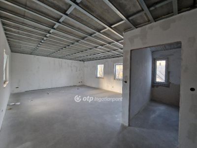 Eladó egyéb iroda Sopron