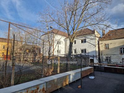 Eladó egyéb iroda Sopron