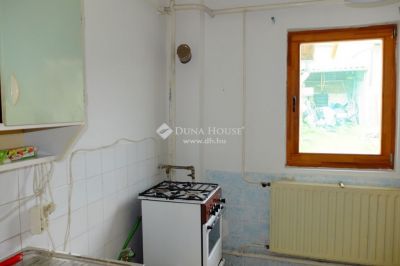Eladó házrész Esztergom