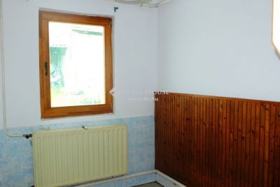Eladó házrész Esztergom