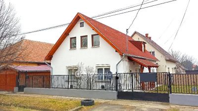 Eladó lakás Gödöllő