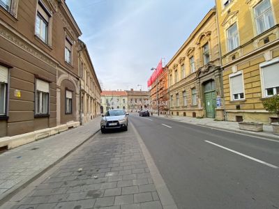 Eladó lakás Szombathely
