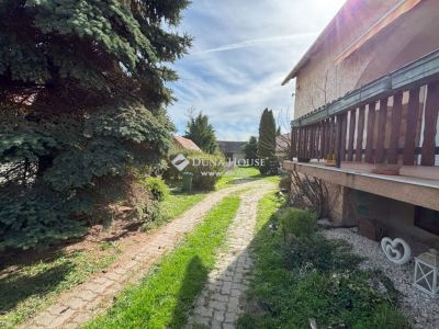 Eladó családi ház Tatabánya