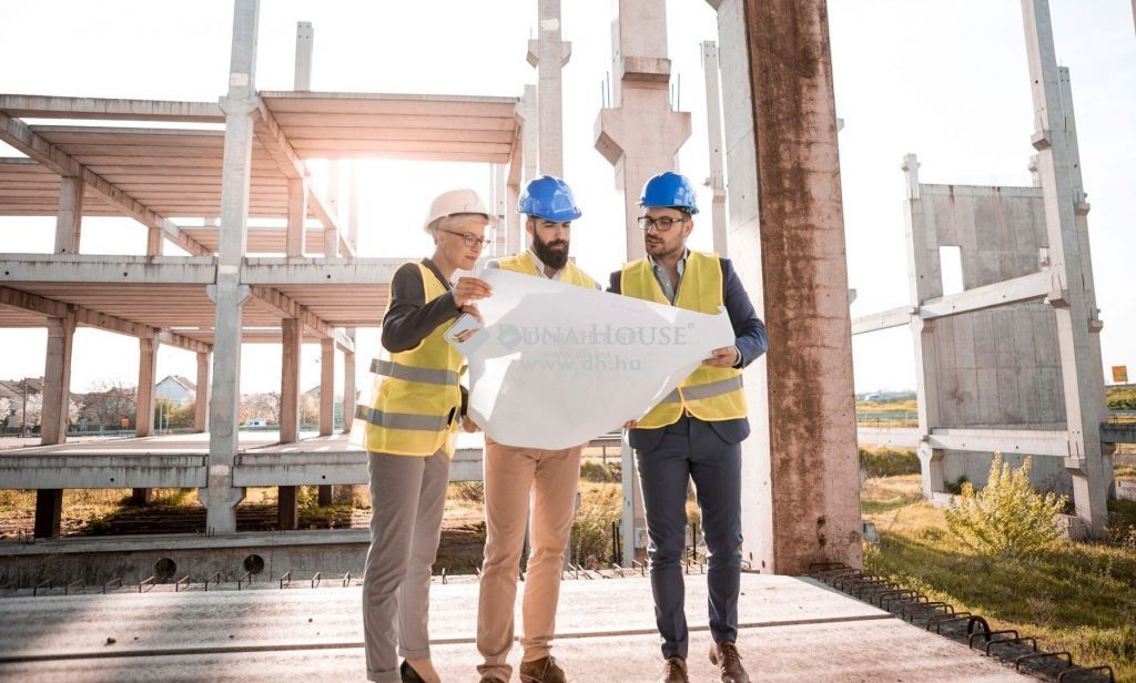 Eladó lakóövezeti telek Kecskemét