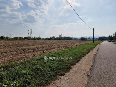 Eladó ipari terület Felsőzsolca