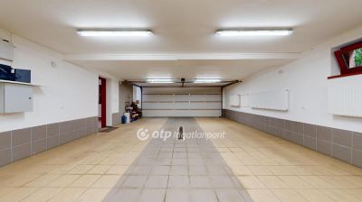 Eladó családi ház Eger