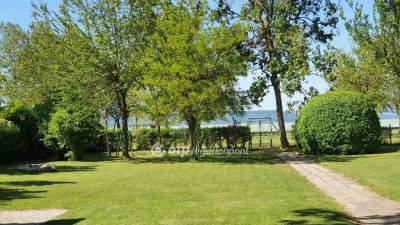 Eladó üdülő terület Balatonlelle