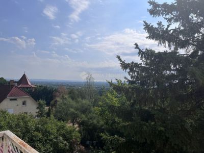 Eladó családi ház Szentendre
