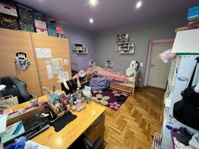 Eladó családi ház Budapest