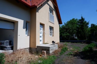Eladó ikerház Székesfehérvár