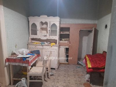 Eladó családi ház Adács