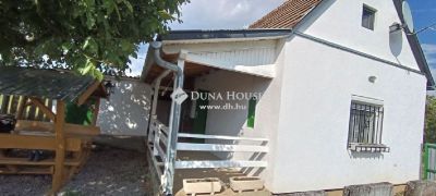 Eladó tanya Szentlőrinc