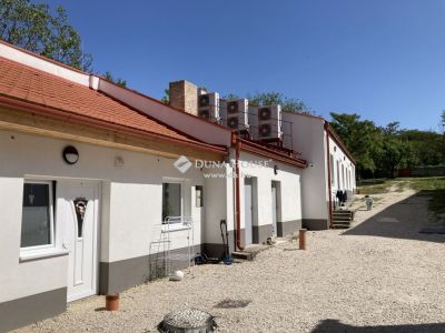 Eladó családi ház Esztergom