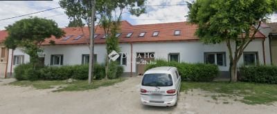 Eladó családi ház Esztergom