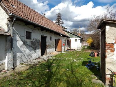 Eladó családi ház Piliscsaba