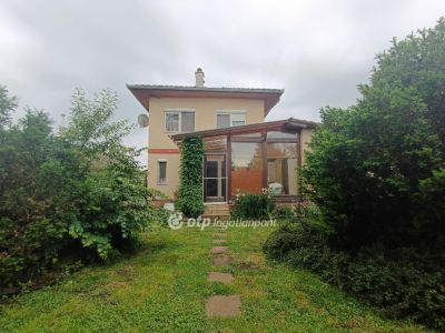 Eladó családi ház Kisvárda