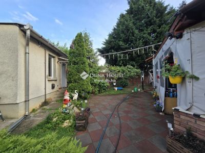 Eladó családi ház Budapest