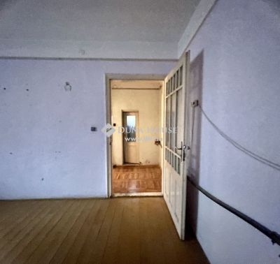 Eladó családi ház Budapest