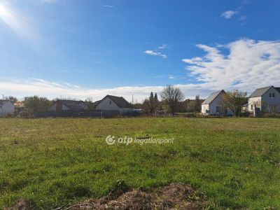 Eladó lakóövezeti telek Budakeszi