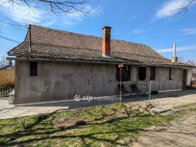 Eladó családi ház Orosháza