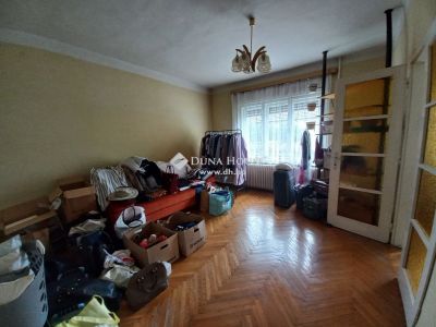 Eladó családi ház Pécs