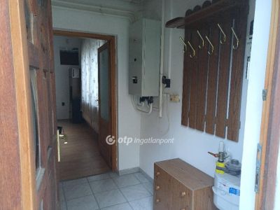 Eladó családi ház Budapest