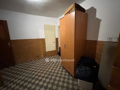 Eladó családi ház Debrecen