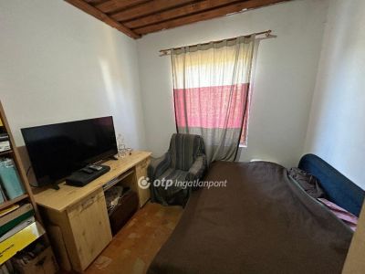 Eladó családi ház Debrecen