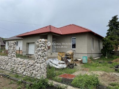 Eladó családi ház Erdőkertes
