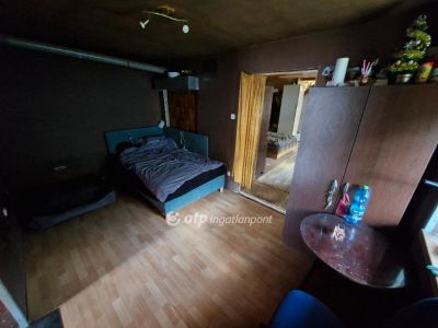Eladó családi ház Bonyhád
