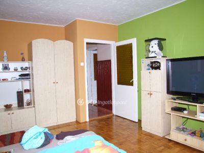Eladó családi ház Nagyréde