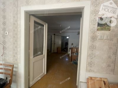 Eladó családi ház Csépa