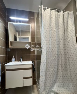 Eladó lakás Pécs