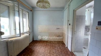 Eladó családi ház Demjén
