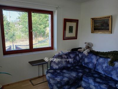 Eladó családi ház Domoszló