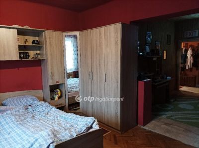 Eladó családi ház Polgár