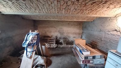 Eladó családi ház Mátraderecske