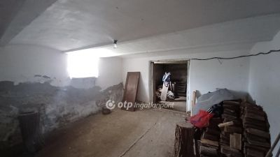 Eladó családi ház Mátraderecske
