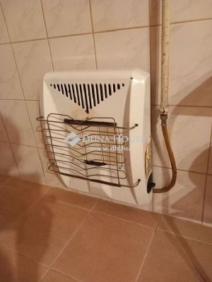 Eladó családi ház Demecser